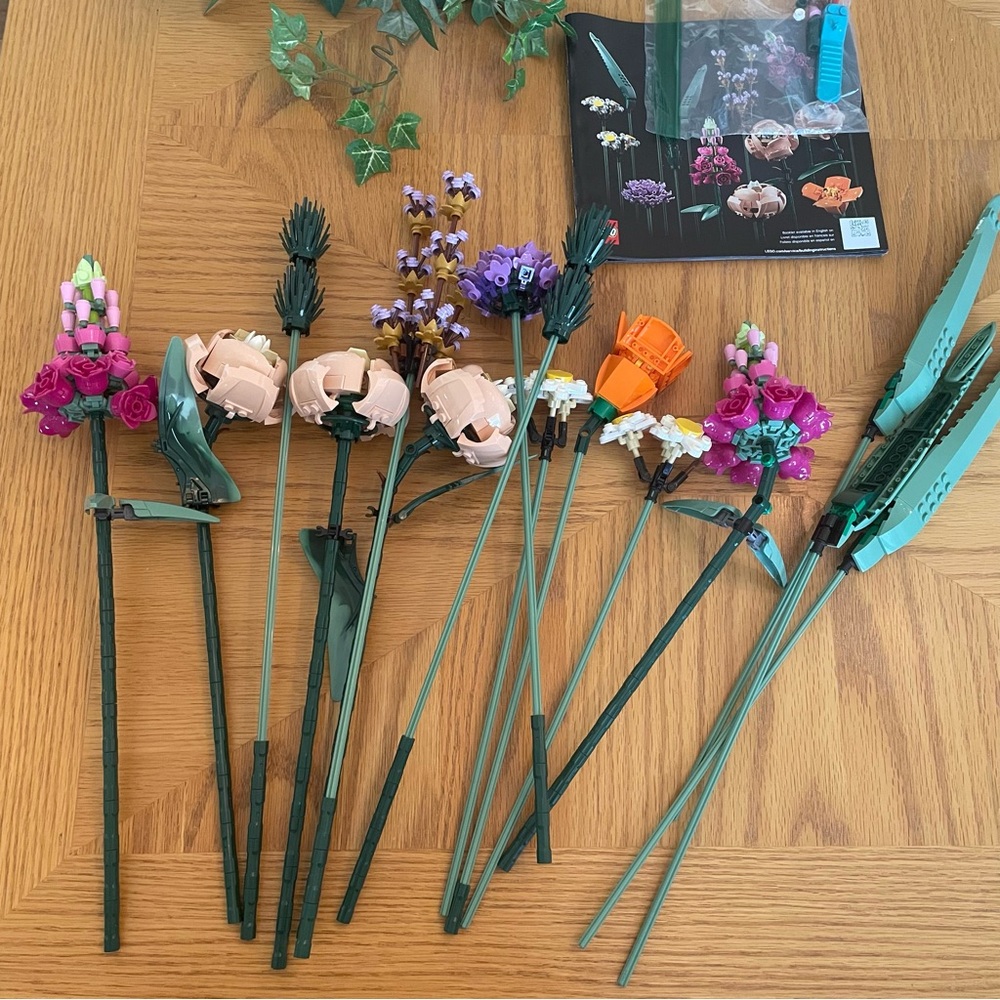 Lego Icons Flower Bouquet Botanical Collection